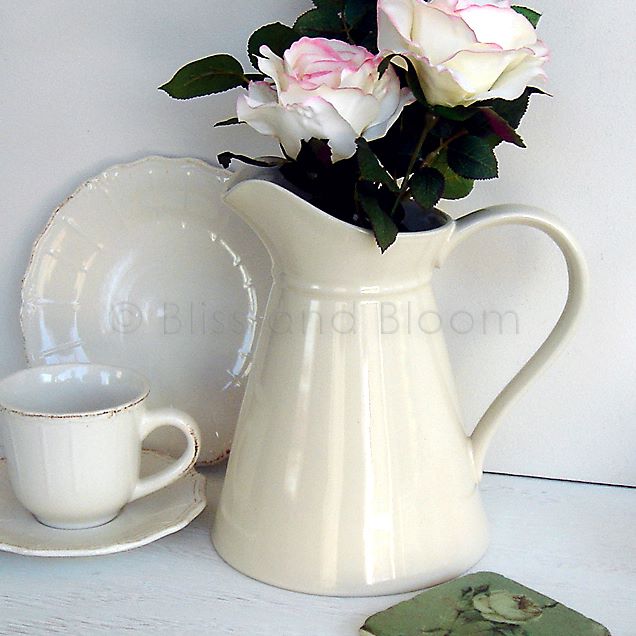 Cream jug/pitcher/vase Bliss and Bloom